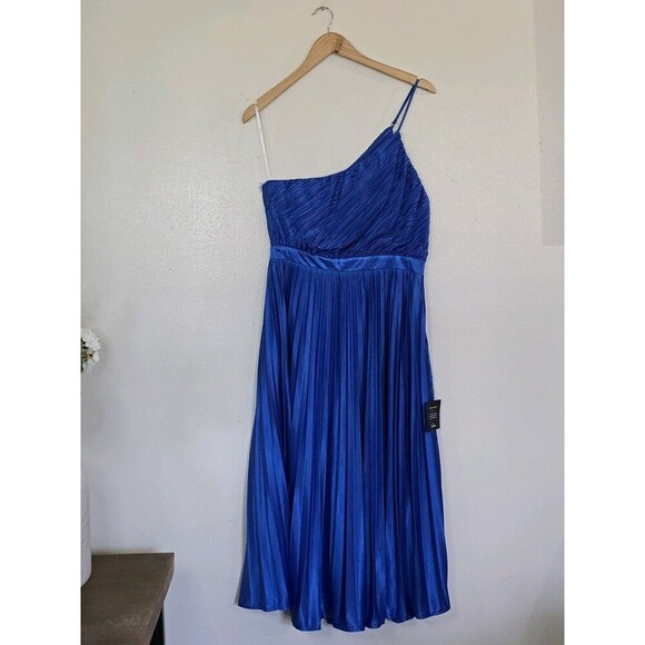Lulu's Alluring Marvel Royal Blue Pleated Satin One-Shoulder Midi Dress LARGE - Picture 2 of 10